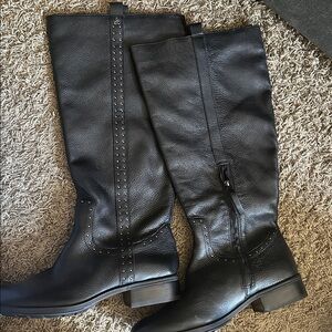 Black Knee-High Leather Boots